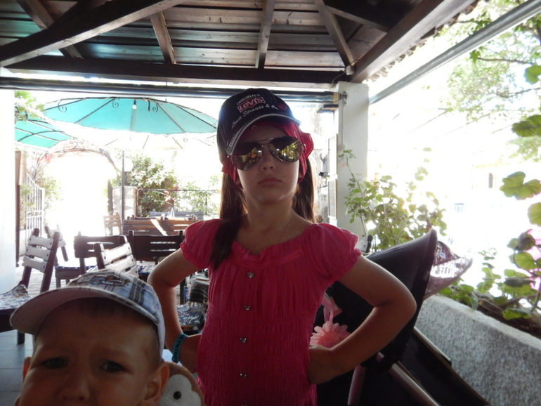 15c37de0f7297cbcba8ab0a34de7ee63.jpg