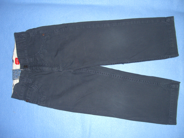 Джинсы ESPRIT (98)/ Брюки ESPRIT (98)/ Футболка H&M (98) / Футболка MONGUUN (98) / Футболка s. Oliver (98) / Кофточка Sigikid (98) и другое...