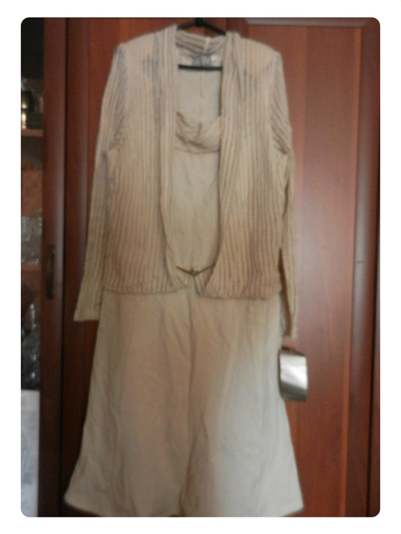 Отдам нуждающимся .Капотня.