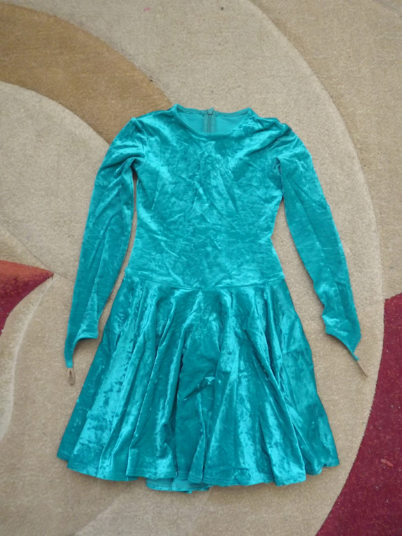 Рейтинговые платья (для танцев или гимнастики)