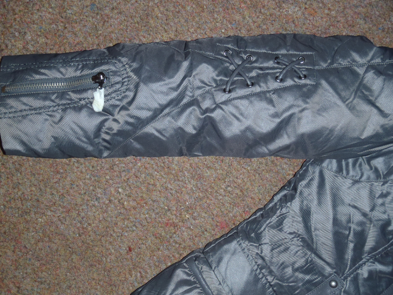 Пуховик новый р 42