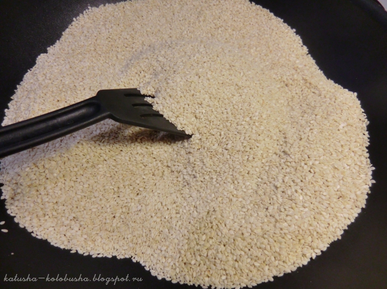 Рецепт кунжутной халвы без сахара.