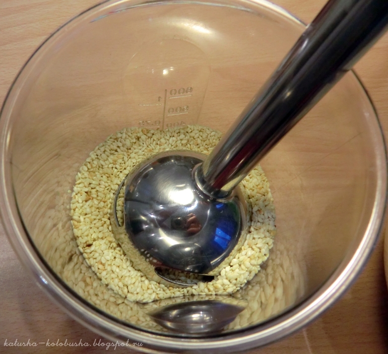 Рецепт кунжутной халвы без сахара.