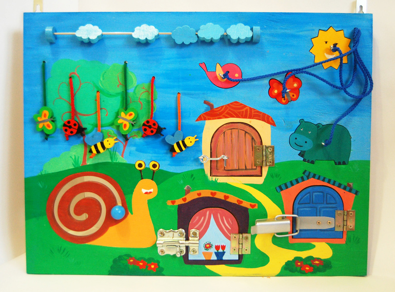 Развивающая доска для малышей