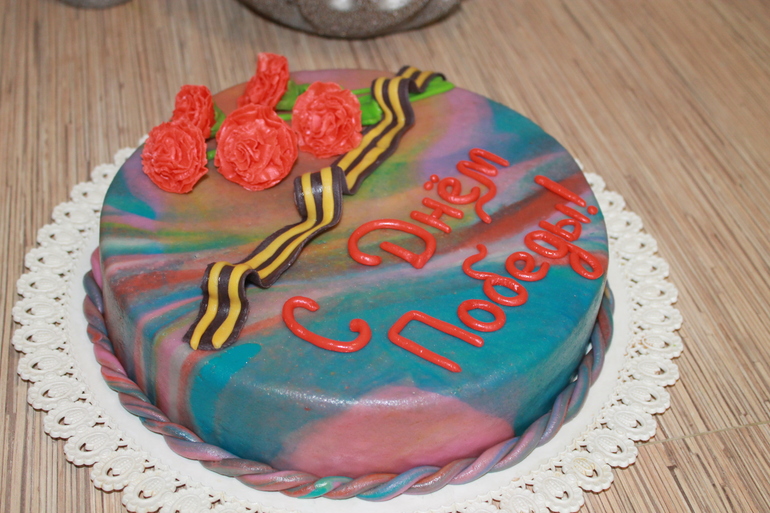 С Днем Победы, милые ББшечки! Мирного неба, счастья и благополучия Вам всем!