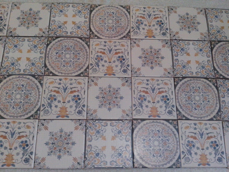 Вчера приехала плитка на кухонный фартук!