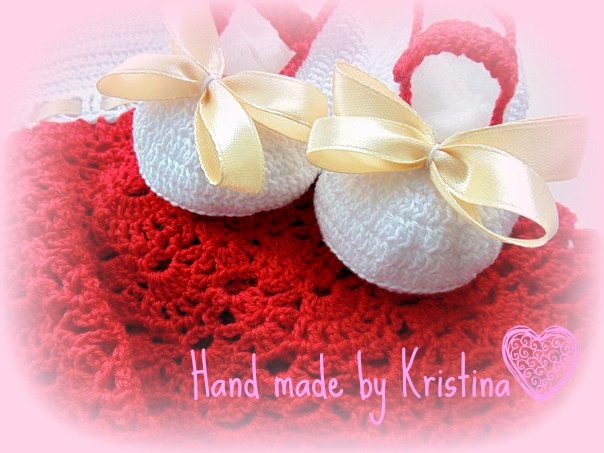 Алое платиьце