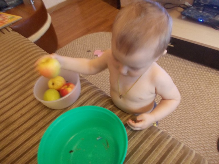 Аппликация «Яблоки» для деток от 1 года и до бесконечности!