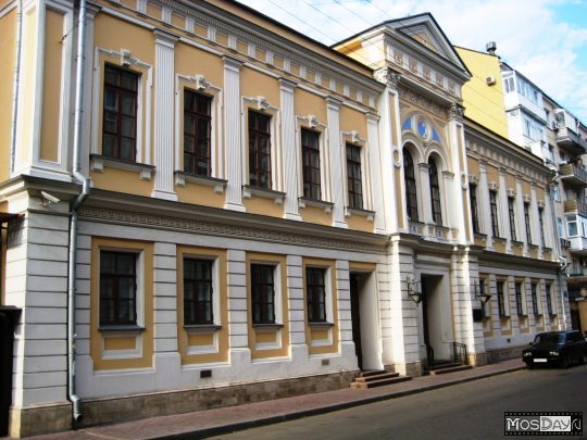 а я по Хитровке гуляла)