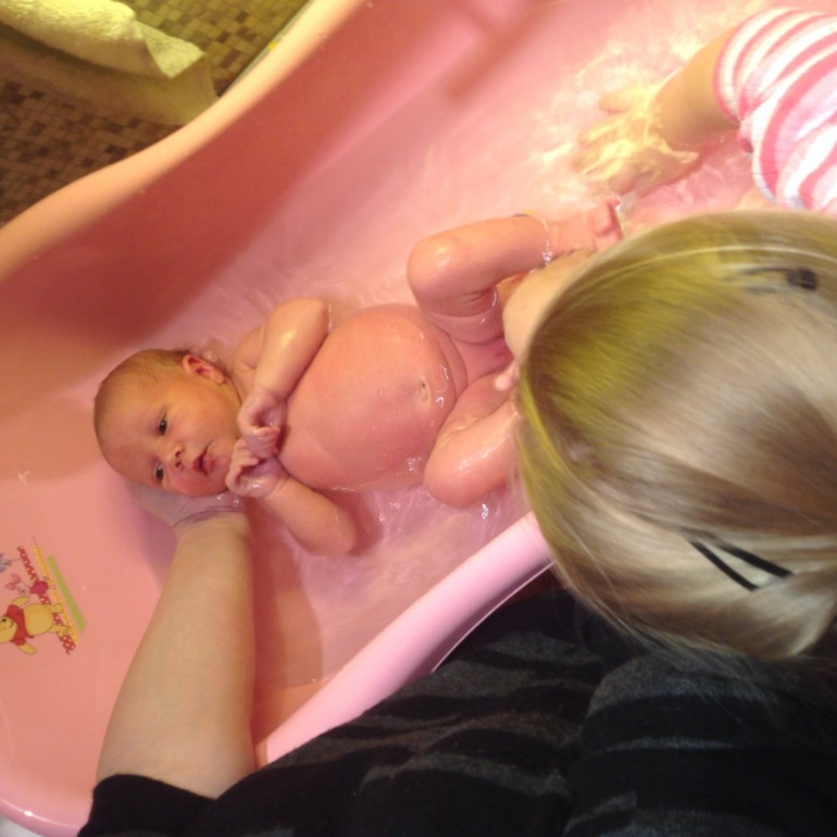 Покажу нас)))