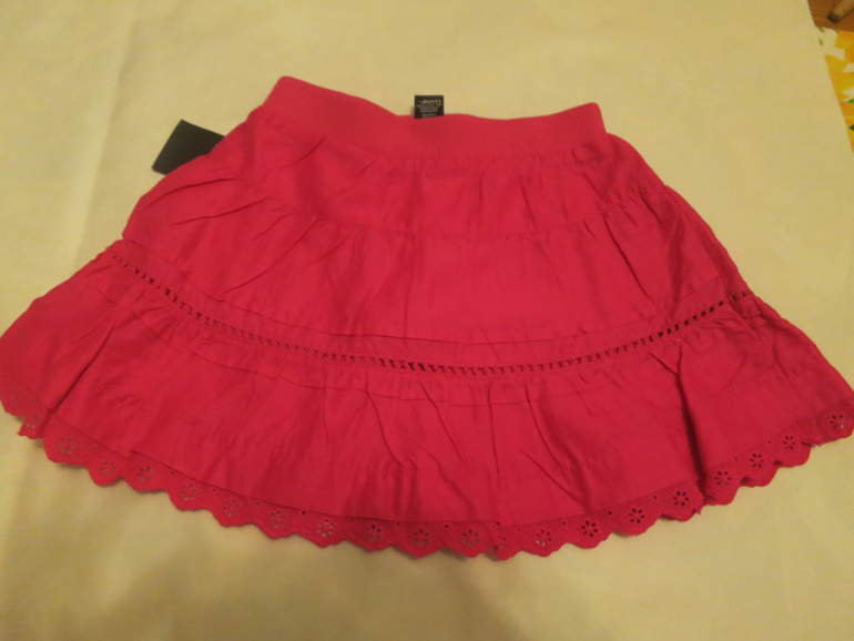 на девочек 5 , 6 лет