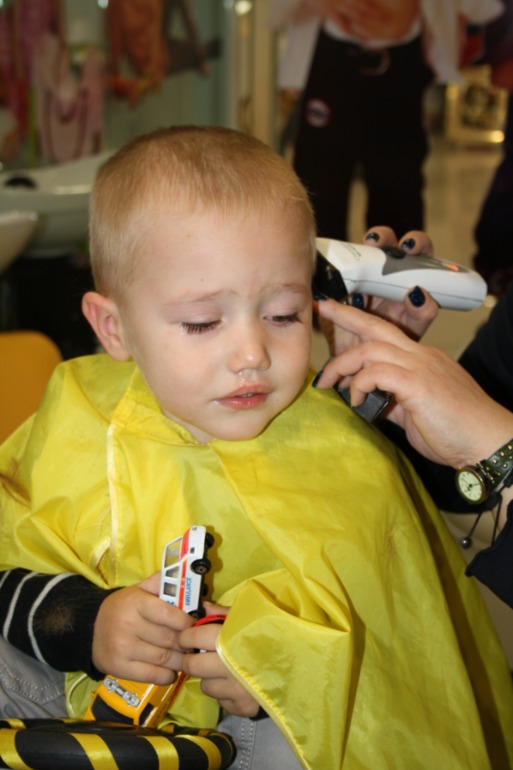 Стрижка в детской парикмахерской