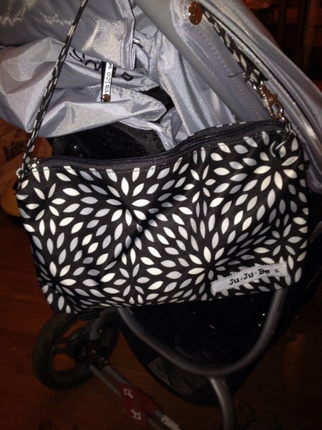 Сумочки для мам Ju-ju-be... И меня они зацепили!)
