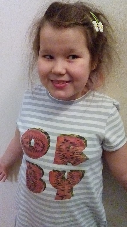 Мои дочурки. я их обожаю)))