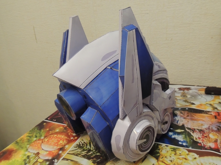 Optimus Prime PaperCraft