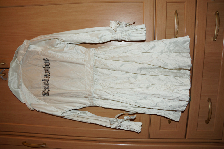 Плащик, 152-158 и ветровка 146-152 для девочки в идеале. Химки