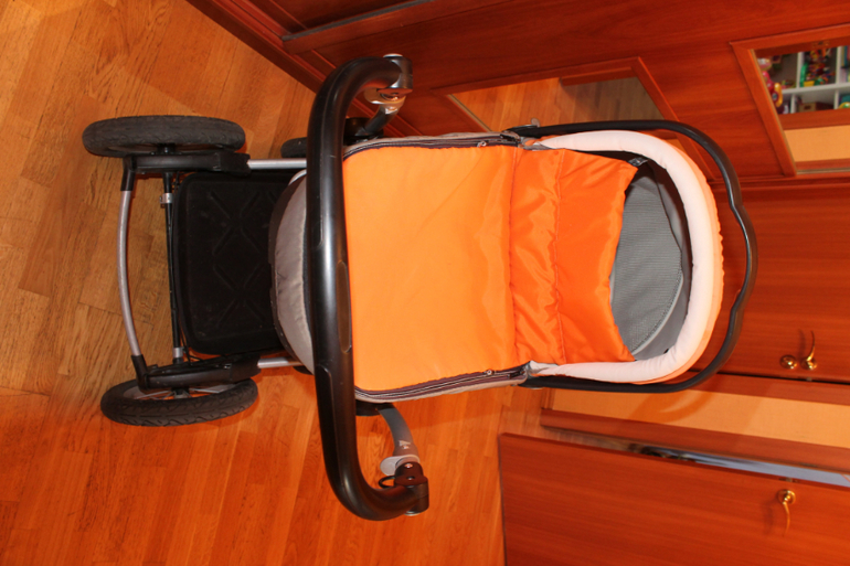 Коляска-люлька Peg Perego 4500руб,Москва,Люблино