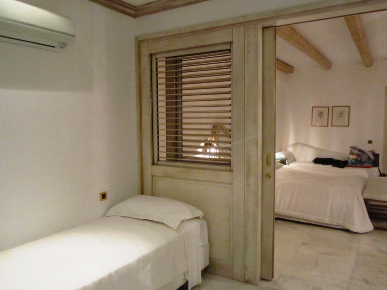 КРИТ. Митсис ЛАГУНА. Фото.