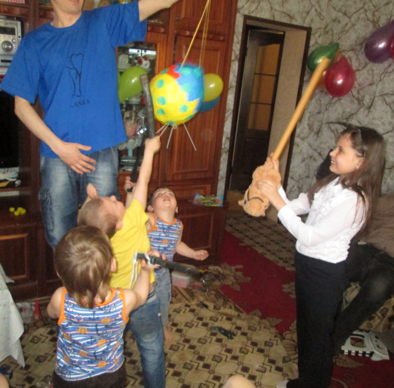 Динозавровый День Рождения (лайт-версия) Часть 2