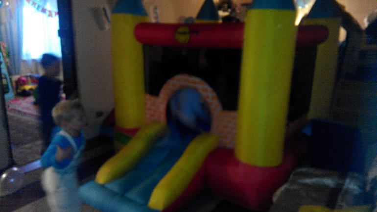 день варенье -Ярику 5 лет, смурффффный день:))))