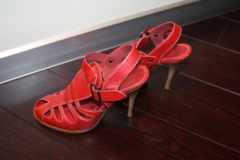 ***CHANEL***YSL***LV***SERGIO ROSSI***CHLOE***BALENCIAGA***.Оригиналы!