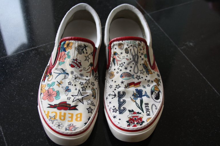 ***GUCCI***CONVERSE***ED HARDY***. оригинал!