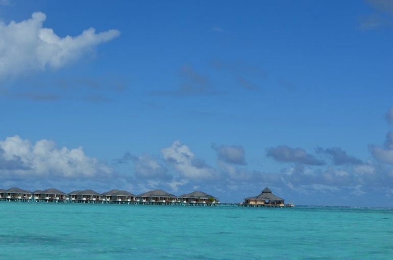 Хороший отель, очаровательное море и скучное питание!