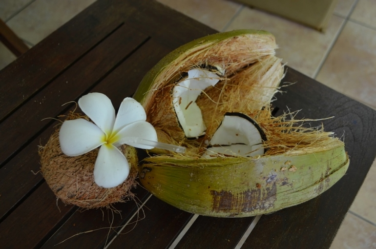 Хороший отель, очаровательное море и скучное питание!