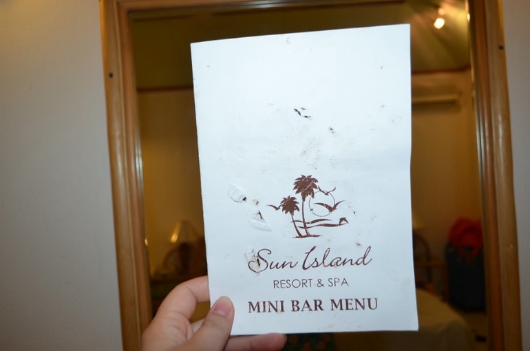 Хороший отель, очаровательное море и скучное питание!