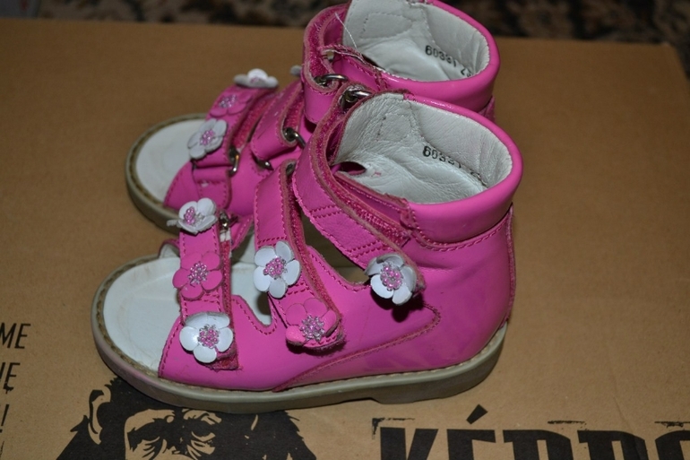 Обувь на девочку, с 19 по 24 размер.Minimen, Ortek, Таши Орто, котофей, Ортомода, Rabbit. Отправлю почтой