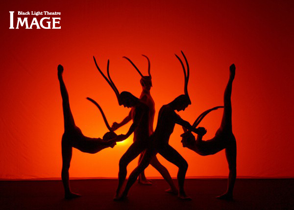 Черный театр в Праге