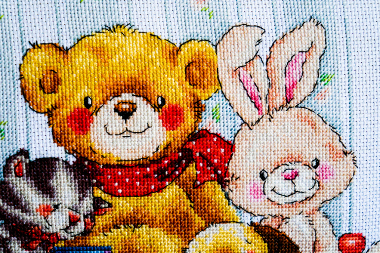 Вышитая картина в детскую