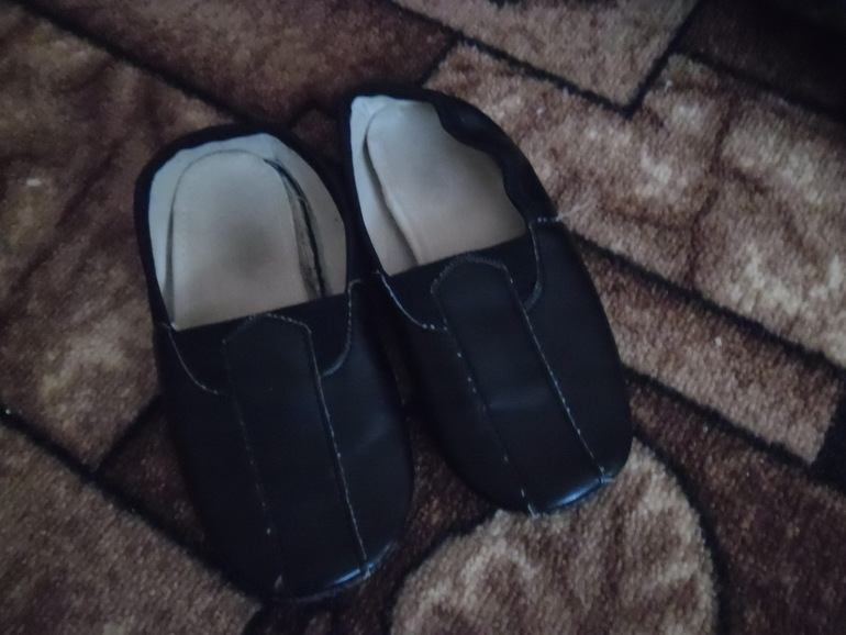 Отдам на мальчика 4 лет.