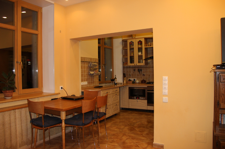 Нужен совет людей со вкусом)