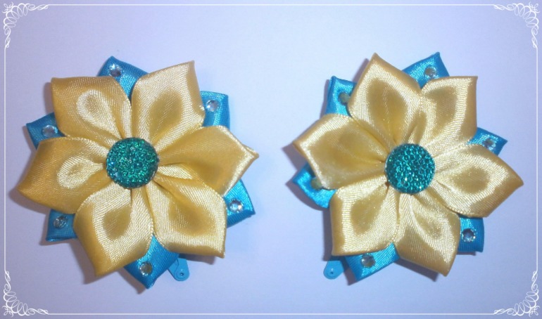 Резиночки и заколочки для принцесс.Авторская работа