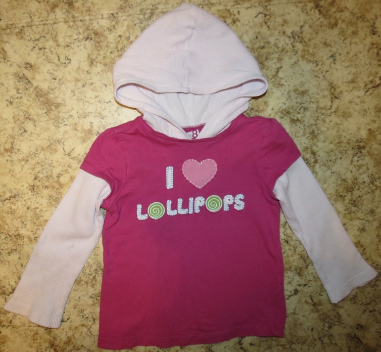 Для девочки б/у размер 98-104, есть новое