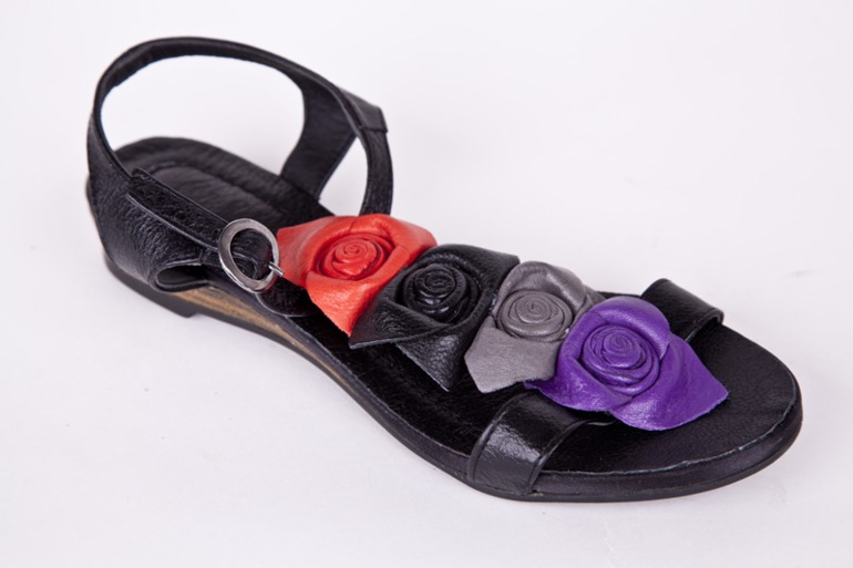 Супер боссоножки!Цена 1000 Кожа