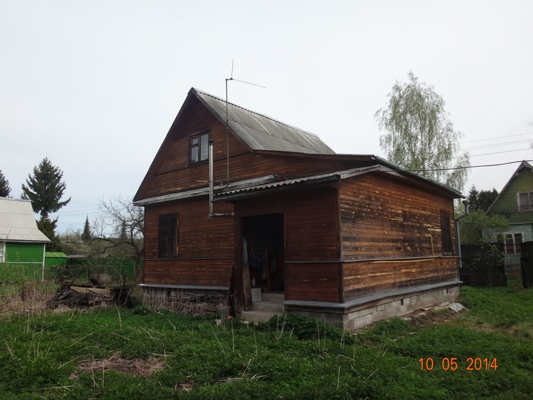 Продам дачу в районе поселка Поварово Солнечногорского района 30 км от МКАД по Ленинградскому шоссе.