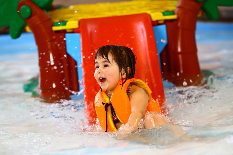 Заплыв семейный!