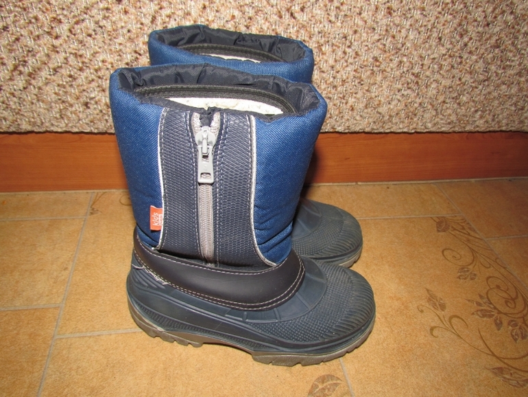 Обувь для мальчика ортопедическая и резиновые с 28-34 р-ры