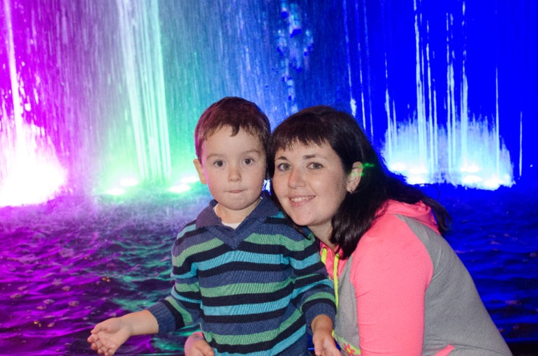 Цирк танцующих фонтанов