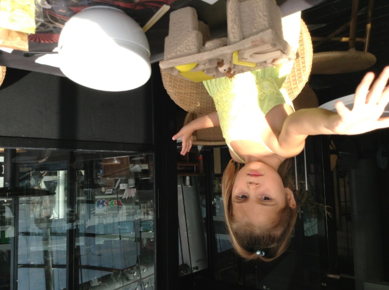 Жираф- ресторан азиатской кухни  и не только