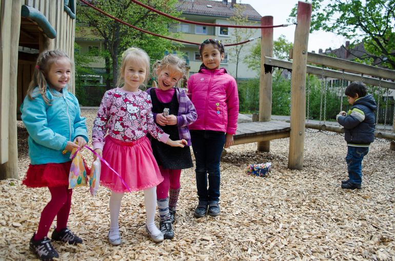 День рождения в картинках