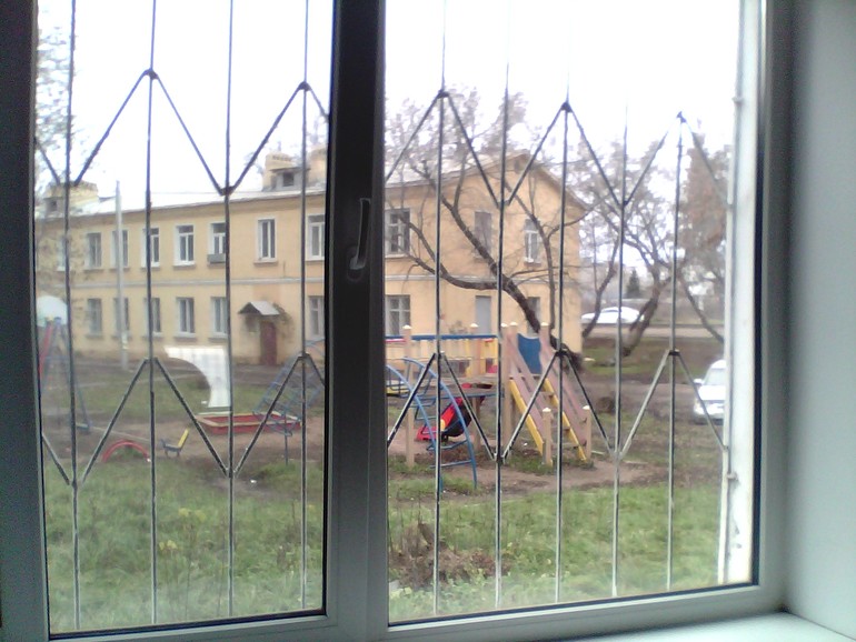 сьехали все..