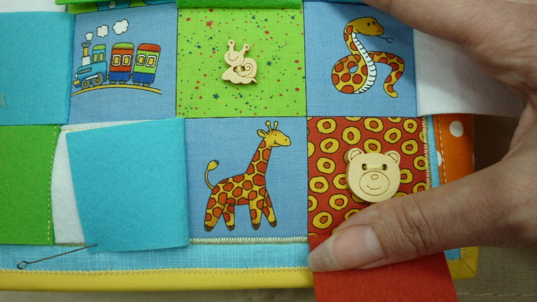 рАЗВИВАЮЩАЯ КНИЖЕЧКА С УЛИТКОЙ НА ОБЛОЖКЕ!