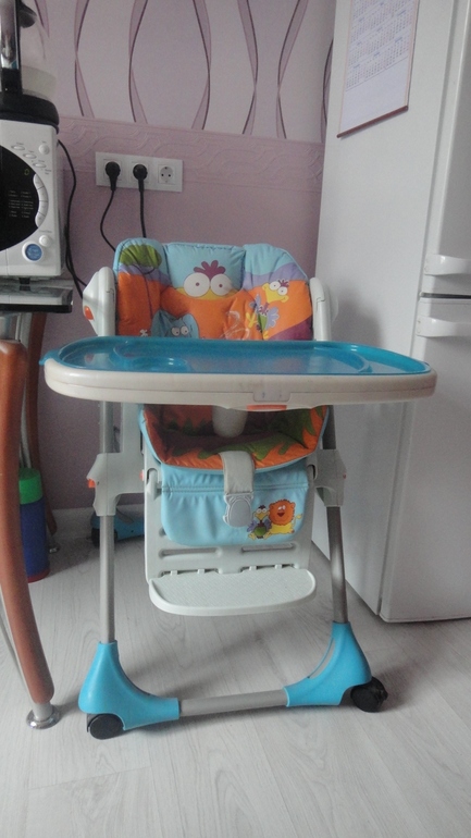 стульчик для кормления чикко