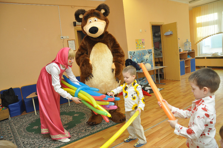 Фото человек паук и мои именниники