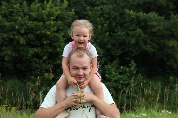 Наездница автор Владимир