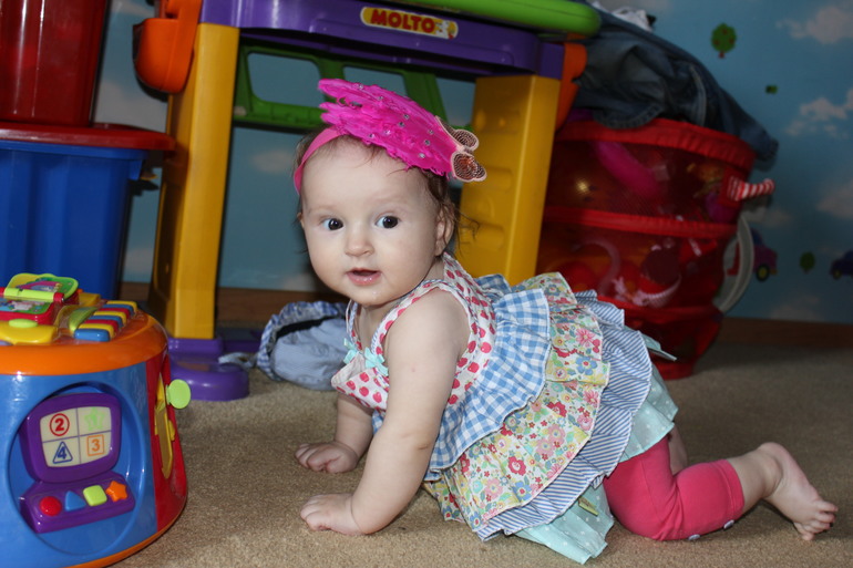 Нам 6 месяцев!Выросла моя принцесска!