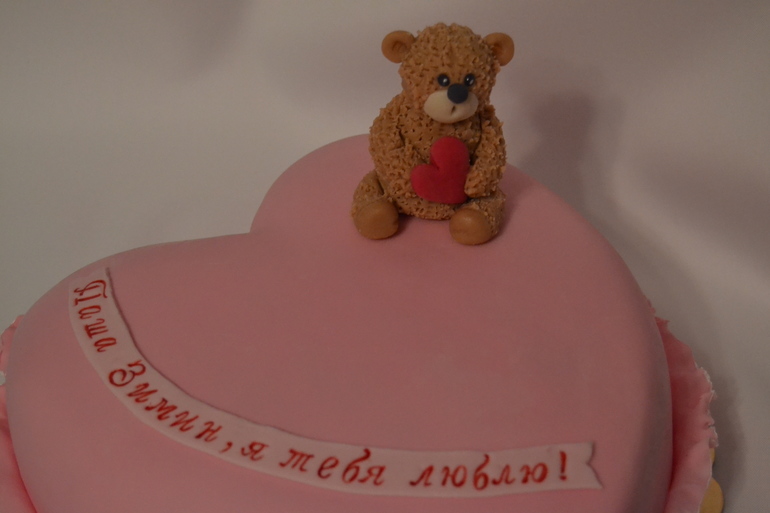 два торта на день влюблённых